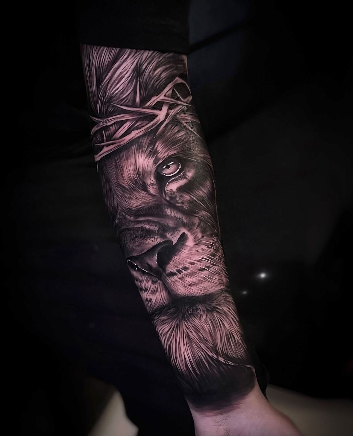 Wolf tattoo on an arm