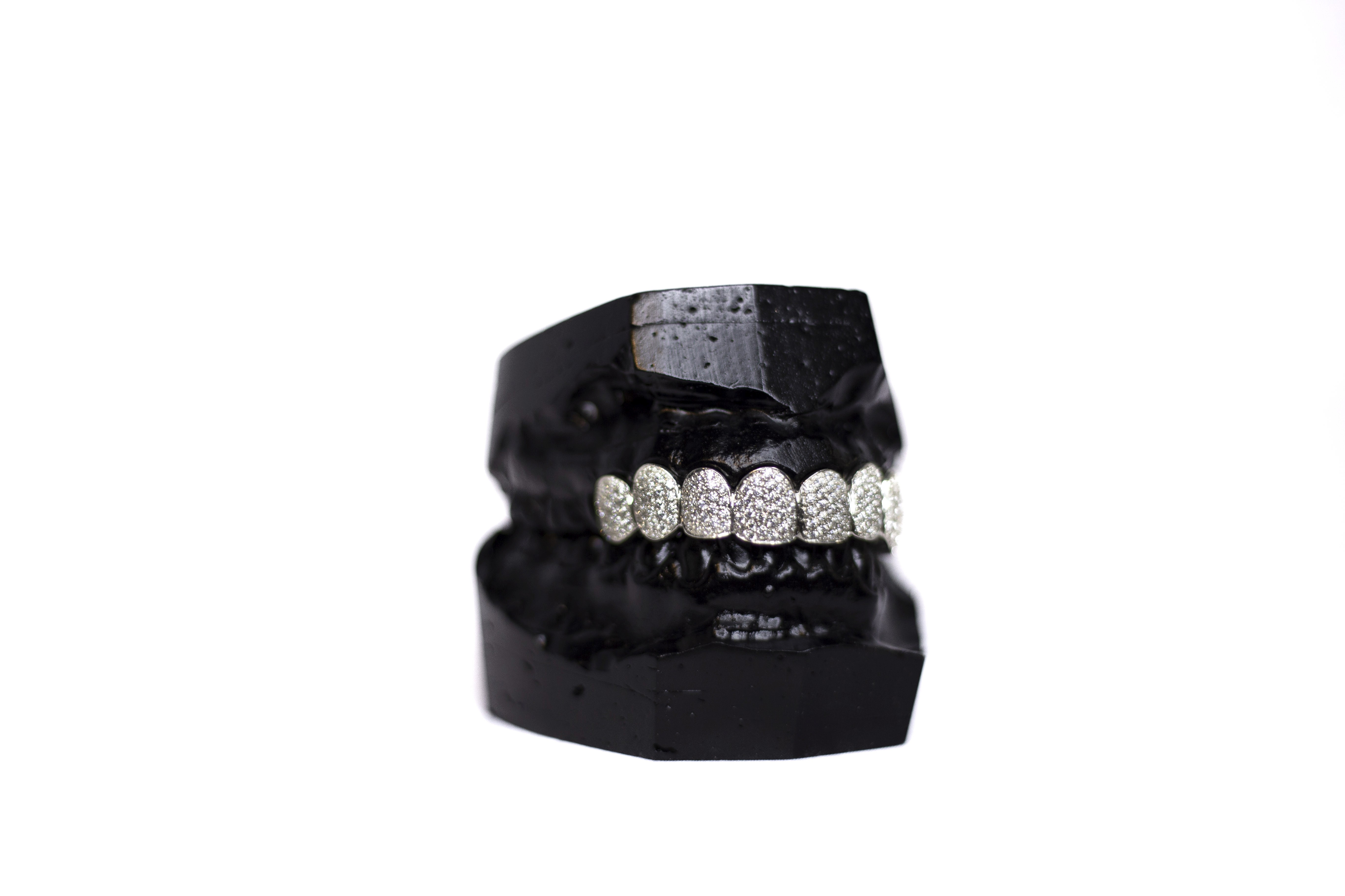 Custom grillz